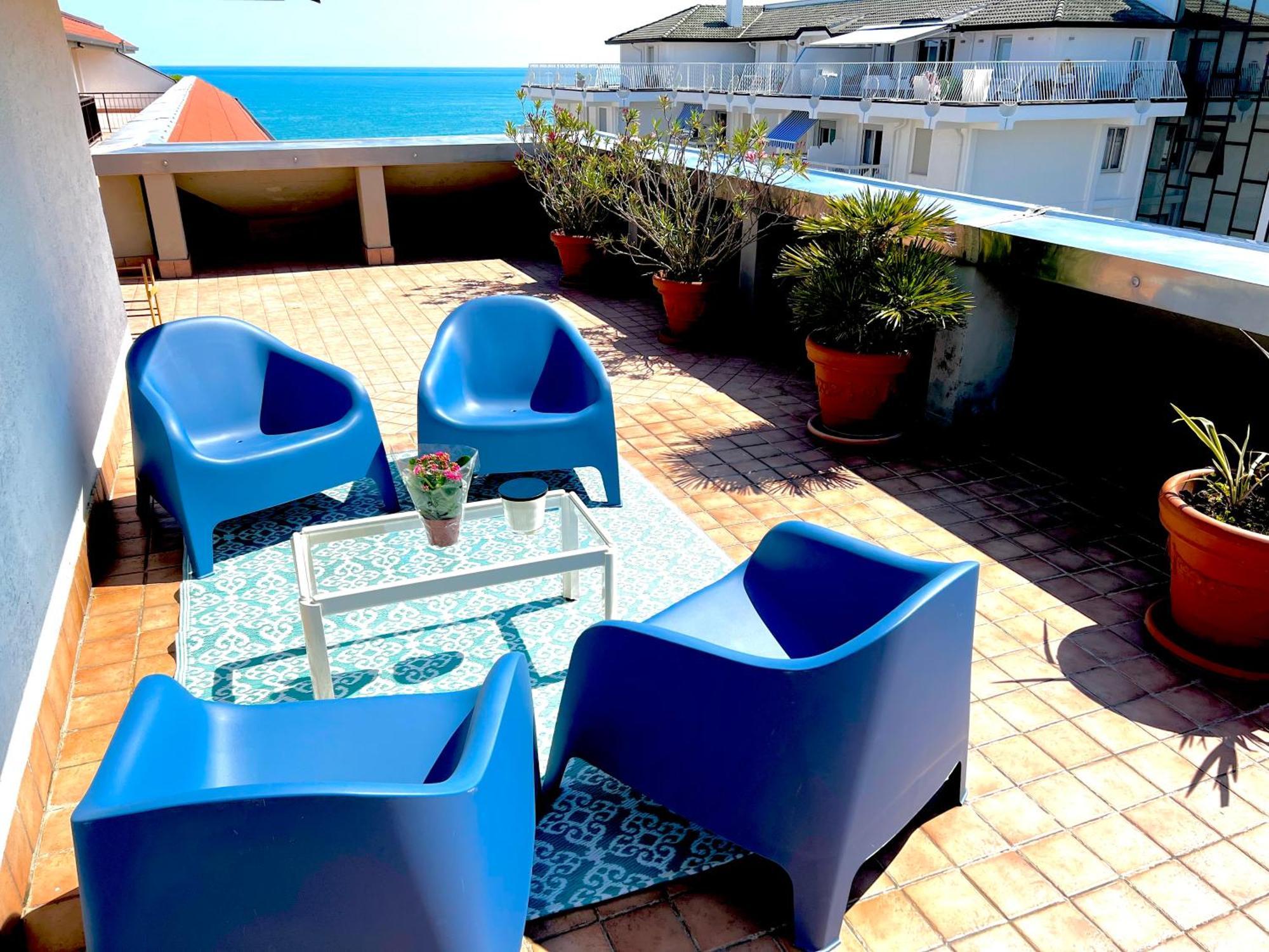 Blue Moon Penthouse Διαμέρισμα Τζεσόλο Λίντο Εξωτερικό φωτογραφία